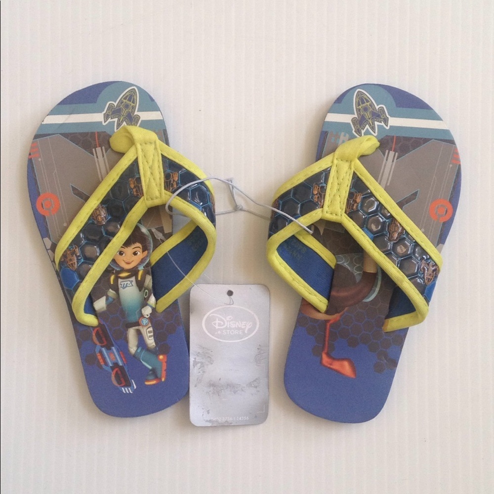 FINAL MARKDOWN DISNEY Store Boy's Flip Flops, Size 9/10